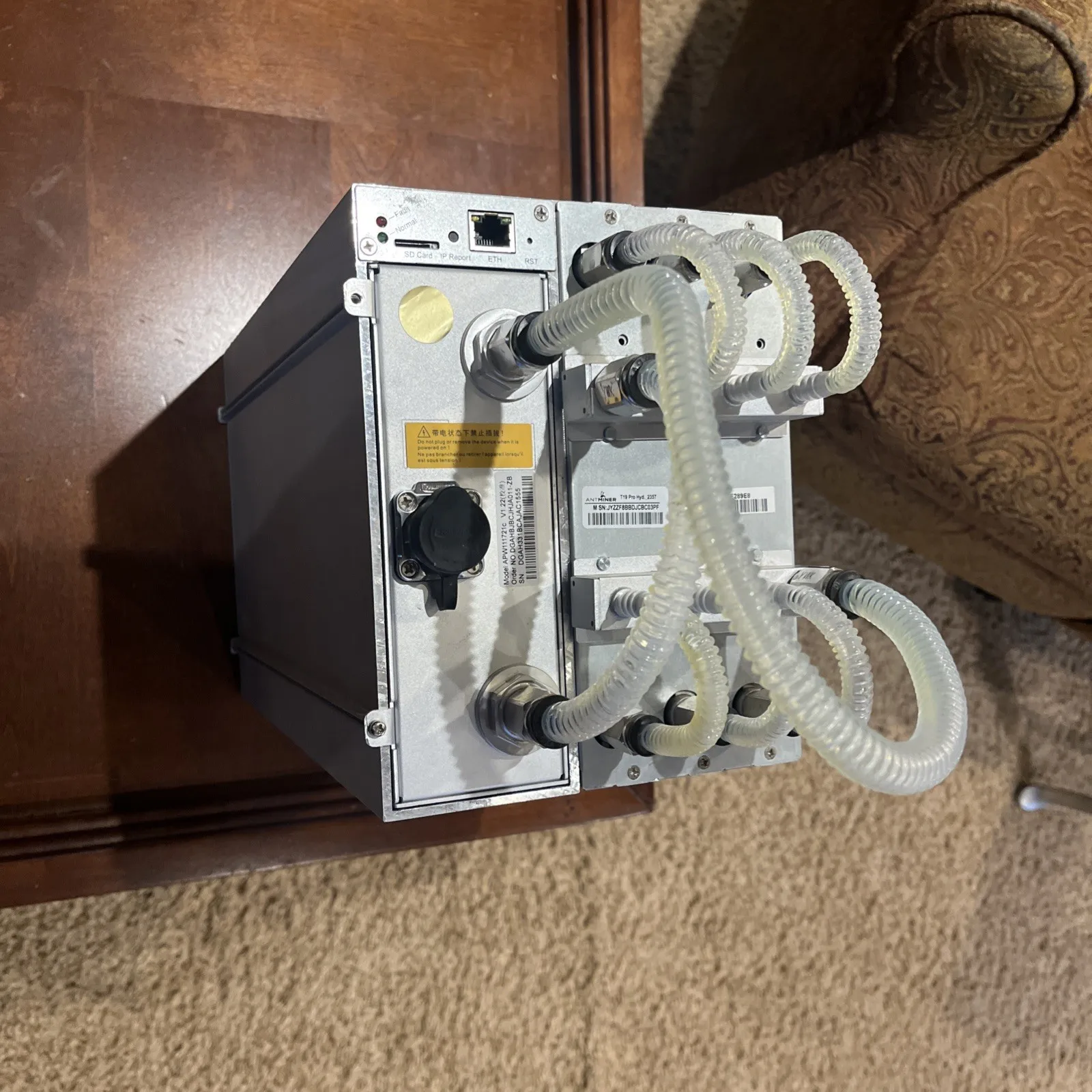 KIC New Bitmain Antminer t-19 Pro+ Hydro 198TH 5445W Bitcoin Miner اشتر 6 واحصل على 3 مجانًا