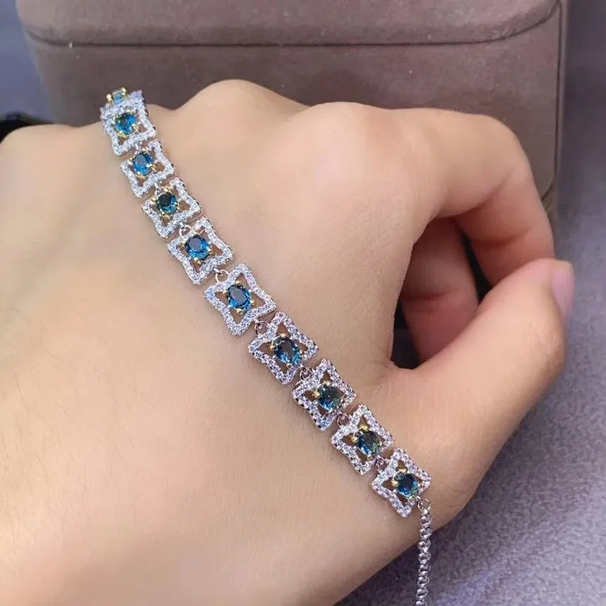 

KJJEAXCMY Fine Jewelry 925 Sterling Silver Inlaid Natural Blue Topaz Bracelet Noble FemaleGirls Birthday Gifts Party NEW
