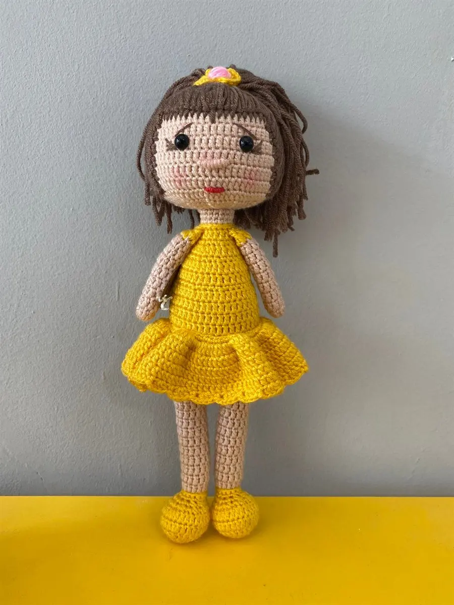 

Handmade Amigurumi Girl in Yellow Dress 26 cm