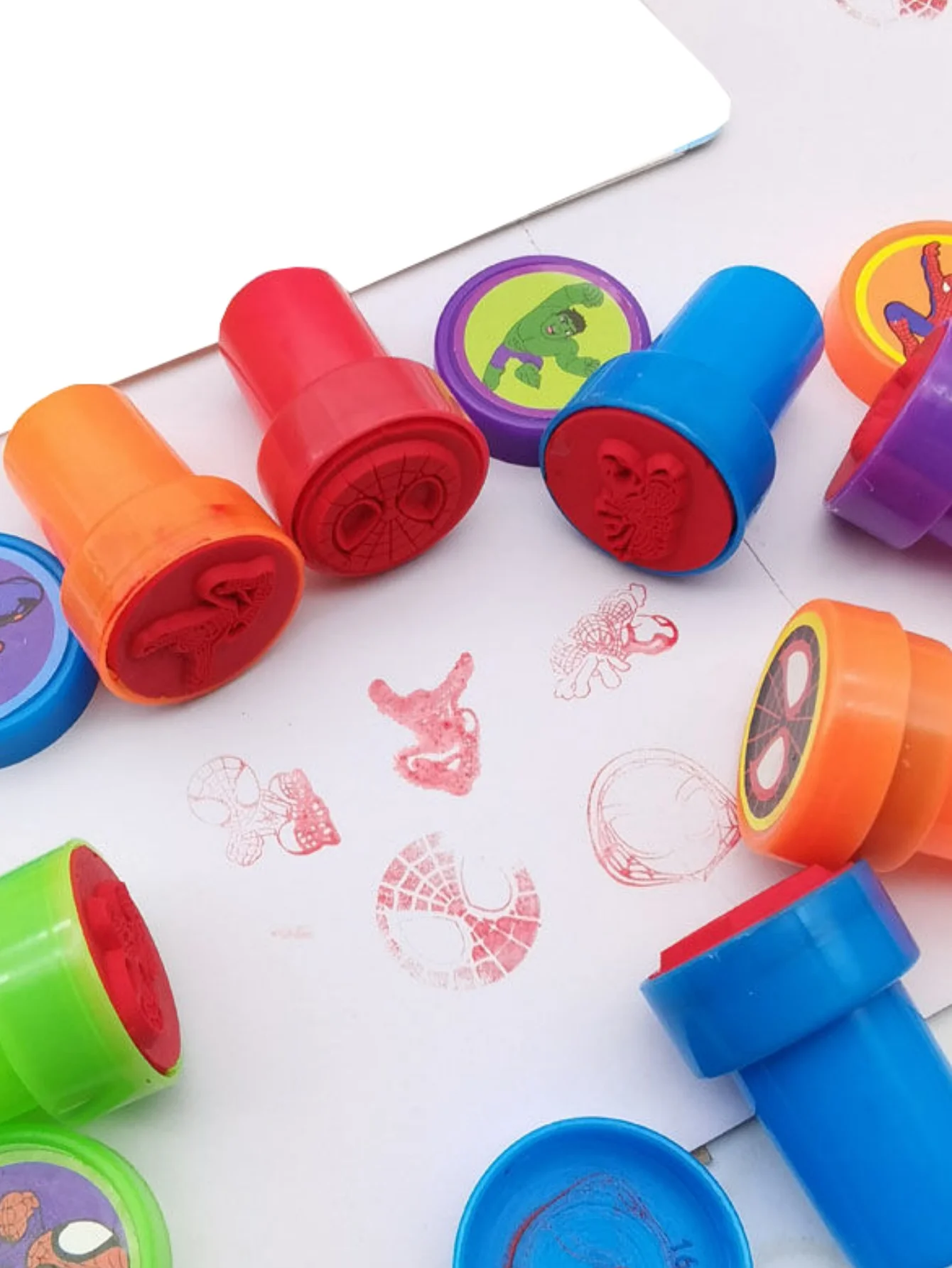 10/20 ピース/セットシール漫画セットシグネット漫画フィギュアスパイダーグウェンスタンプ思春期学習用品文具アニメボーナス