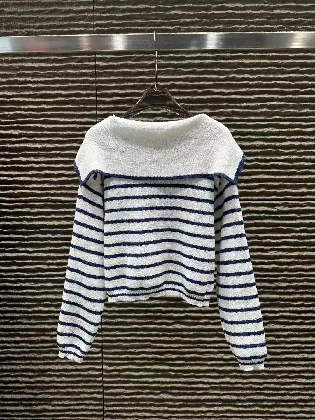 

Winter 2025 New Women's Fashion Versatile Navy Collar Striped Cardigan