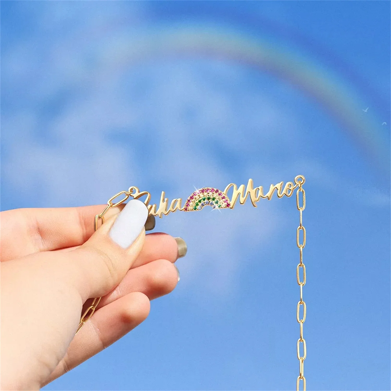 

Middle Rainbow Multiple Custom Names Necklace Personalized Crystal Rainbow Pendant Stainless Steel Jewelry Gift For Women Friend