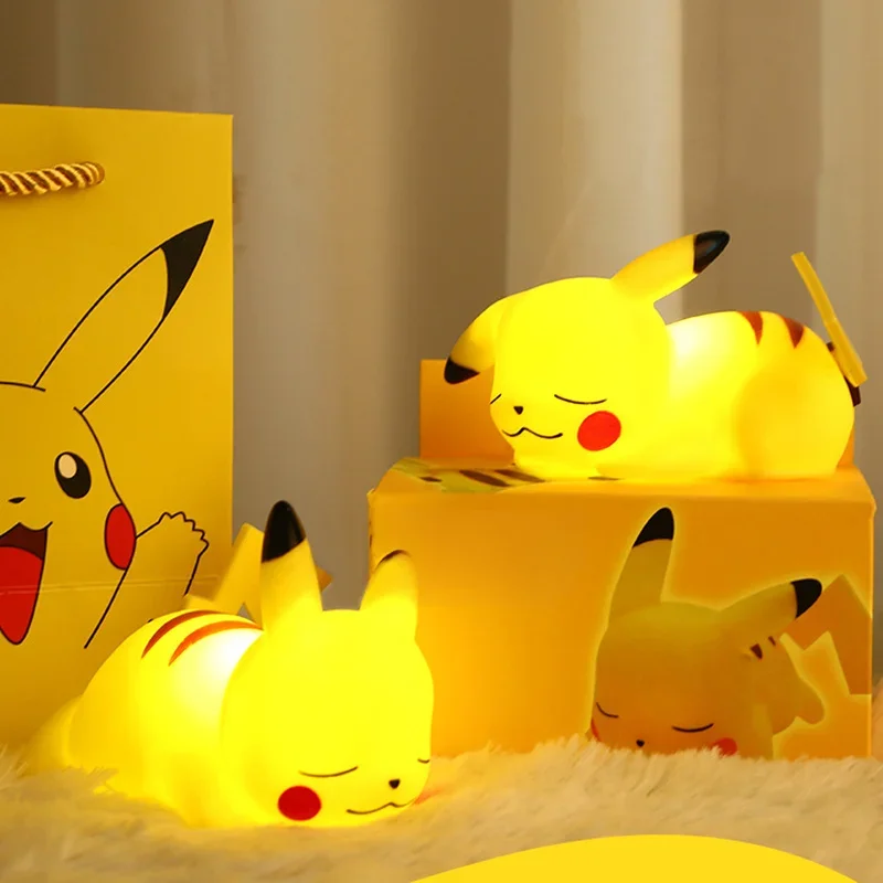 Pokemon Pikachu Glowing Night Light for Children, Cute Bedside Lamp, Presente de Aniversário