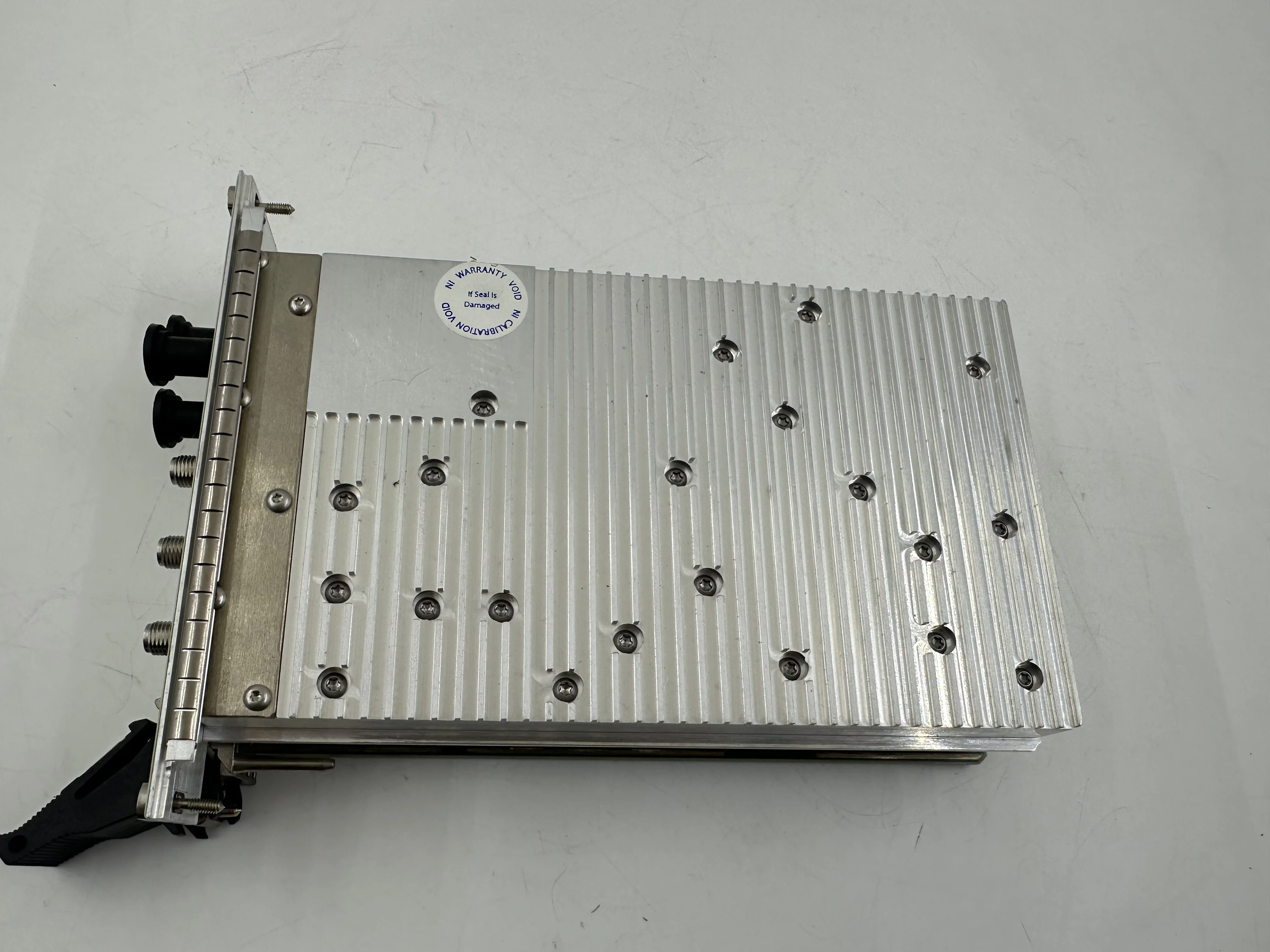 National Instrument NI PXIe-5653 PXIe RF Analog Signal Generator