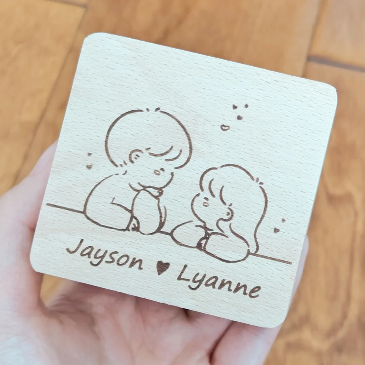 

Jayson and Lyanne индивидуальная фото Музыкальная шкатулка, месяц, анниерсария, Рождество, подарки на день рождения