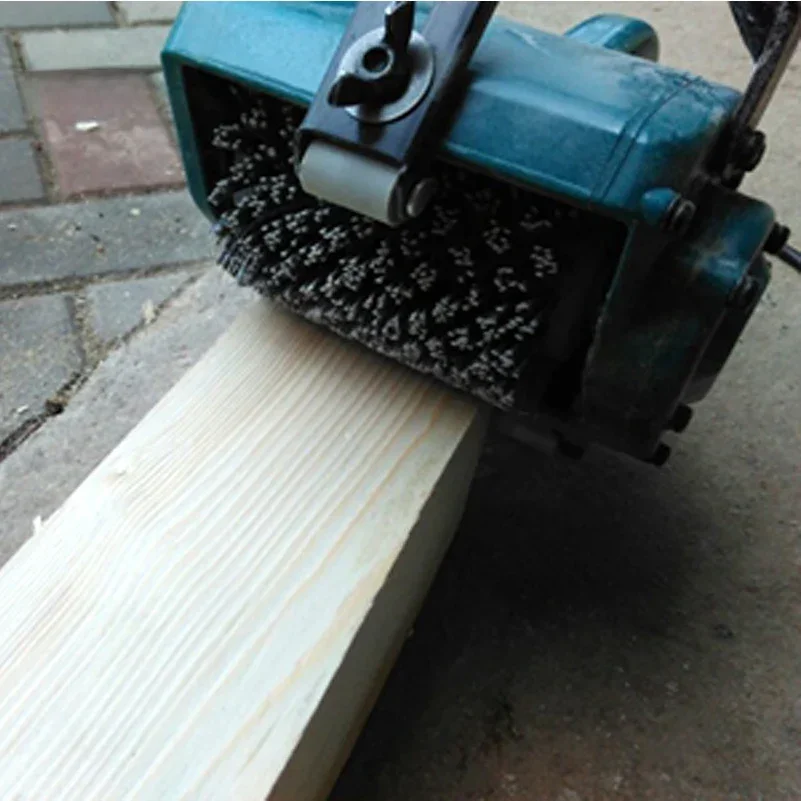 Szczotka nylonowa z włosiem 100x120x13mm do szlifierki tarczowej Makita 9741, do polerowania drewna, mebli, usuwania rdzy i renowacji. — zdjęcie 2