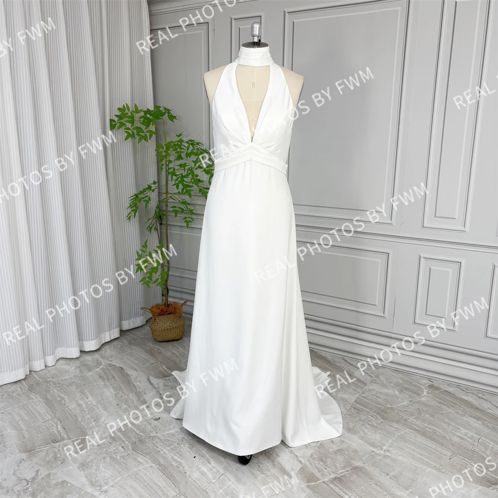 20126 #   Simples mas elegante vestido de noiva de cetim com decote halter para noiva deslumbrante vestido de noiva aberto nas costas personalizado