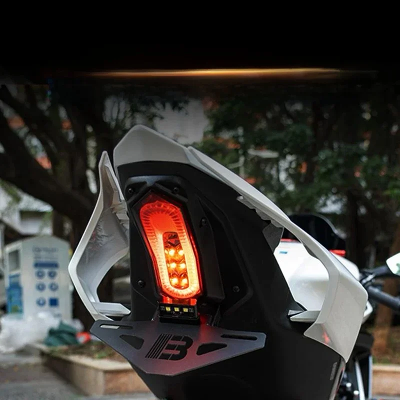 VOOR 675SS 675SR 675SRR 675SR-R 675 SR SR-R SR675 Onderdelen Motorfietsen Achterlicht met Staart Netjes Kenteken Achterlichten Montage - afbeelding 2