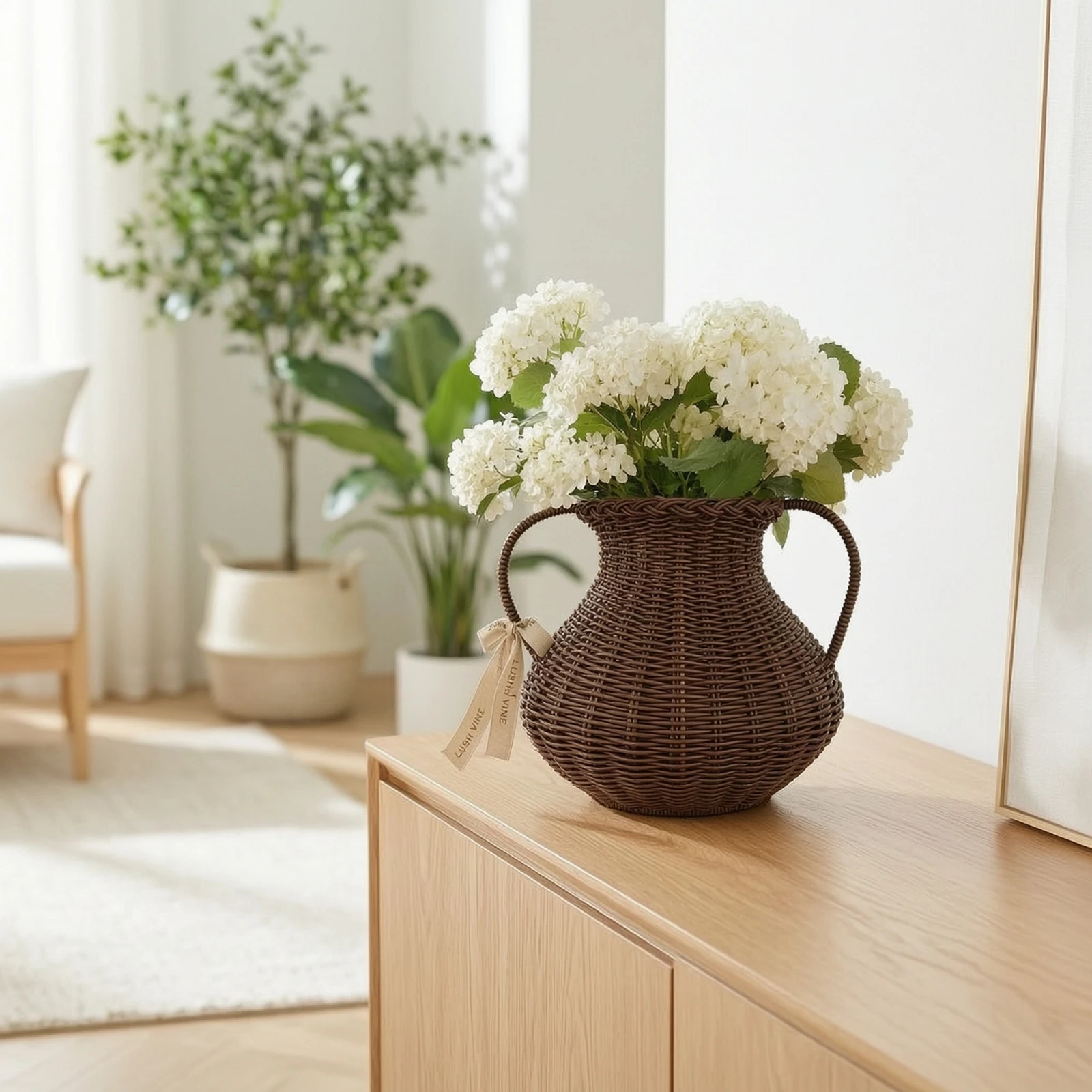 European Imitation Rattan Vase with Handle Tabletop Flower Basket Shatterproof Decorative Flower Holder for Room Home Decoration