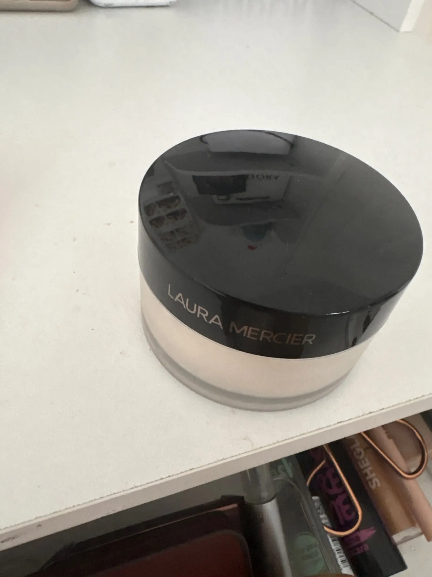 Lau Mercier Loose Powder Muti-effect Setting Soft Light Powder Oil Control Breathable Transparent Honey Setting Powder Makeup photo review
