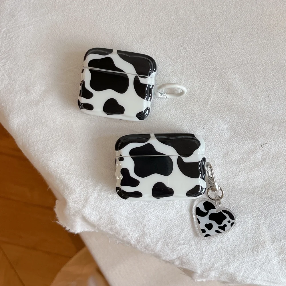 

Cow spot twisted edge headphone protective case, suitable for AirPods 4/3/Pro/2/3, with hanging chain,shockproof protective case