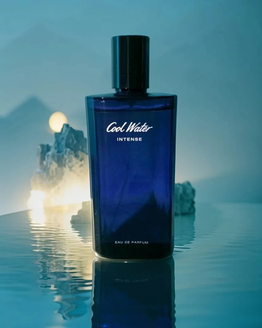 

Cool Water Intense Davidoff para Hombres 100ml With its long-lasting Green tangerines and amber scent it's an ideal gift choice