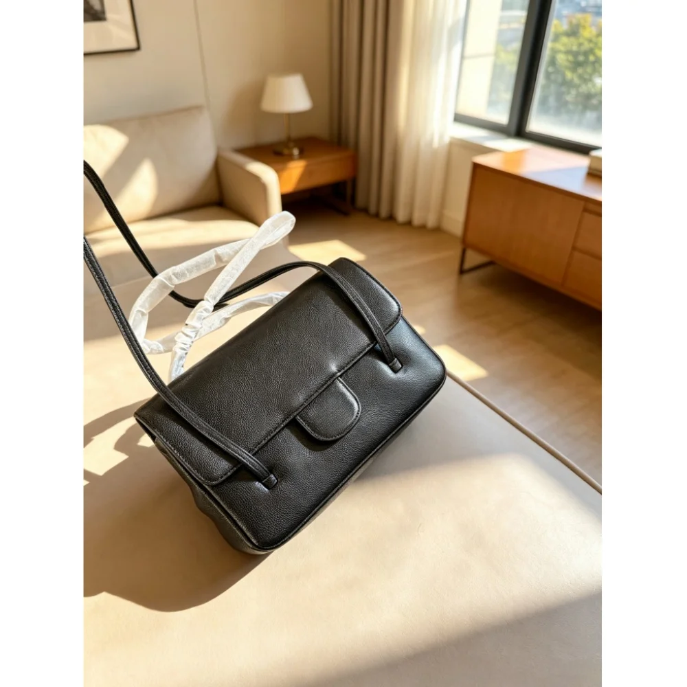 

2026 Size:23x16 or 17.5x11 cm no box New Model - Versatile and Fashionable PU Leather Bag - Durable, High-Quality and Affordable