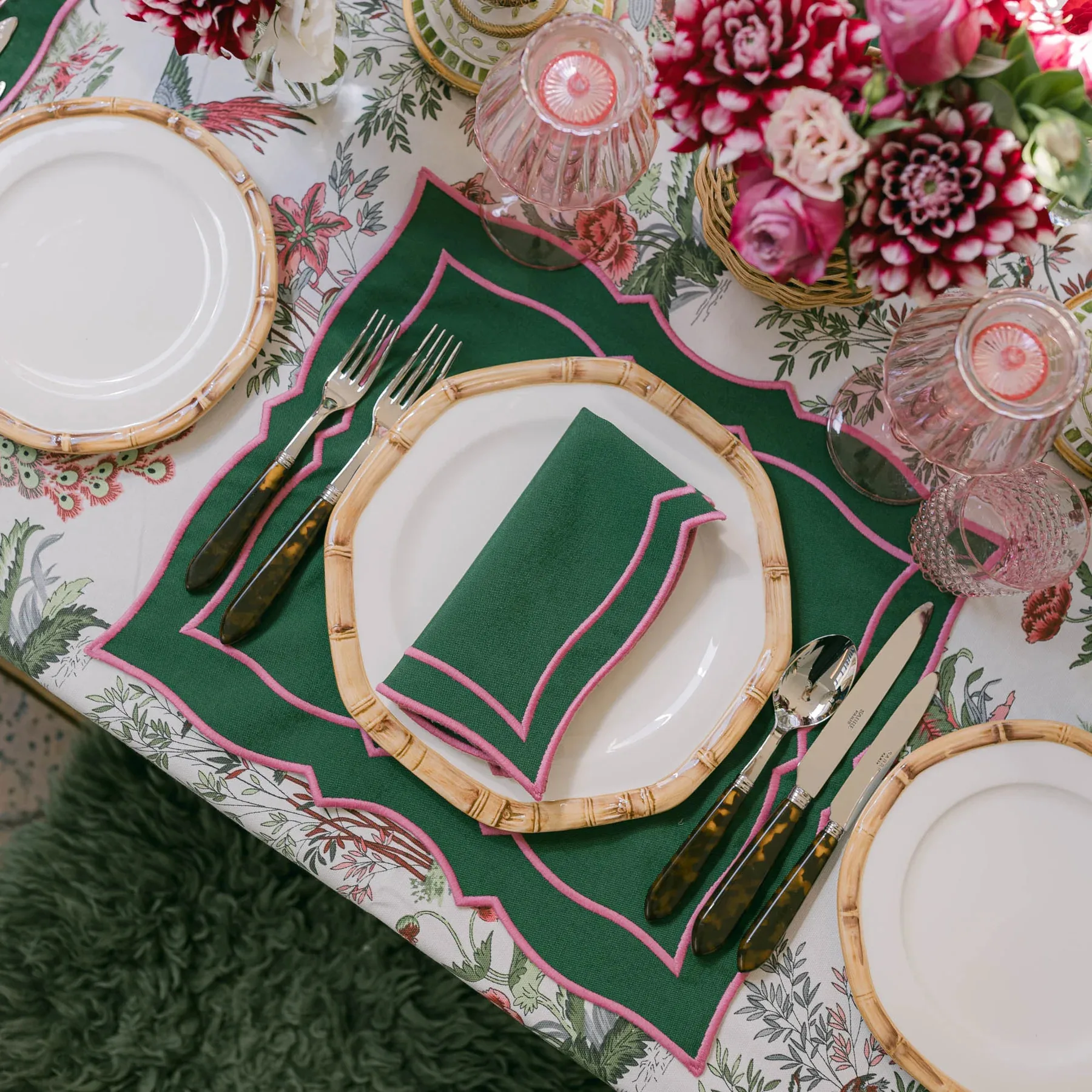 GREEN & PINK PLACEMATS NAPKINS  (SET OF 6)