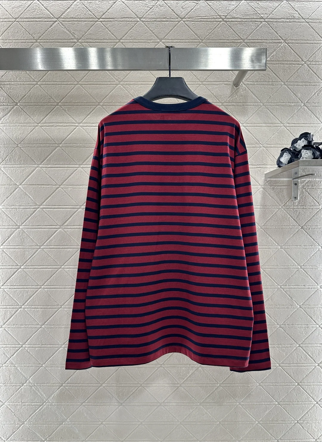 

25 autumn and winter new women's high-end new product pullover round neck knitted striped loose casual long sleeved top