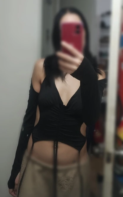 Y2k Streetwear 2 Piece Long Sleeve Halter Crop Top Sexy Trendy Irregular Backless Women T-shirts Aesthetic photo review
