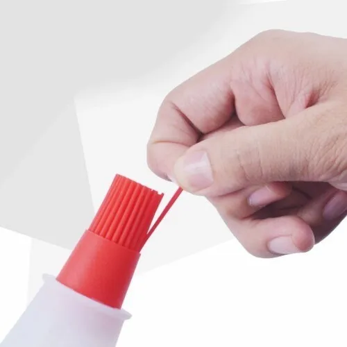 

Oil-Egg-Sauce Brush Reservoir Silicone Oil Pot Transparent Oil Brush You can remove the brush part of the silicone oil pot and f