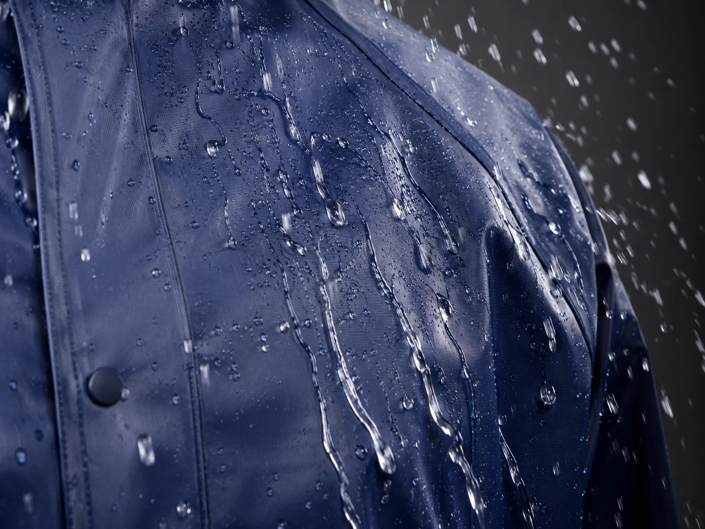 2-Piece Waterproof Rain Suit for Adults, Thick Jacket and Pants with Hood and Reflective Strips, Anti-Rain Workwear for Motorcycle and Outdoor Use (Size 77X77X65Cm) 3 2-Piece Waterproof Rain Suit for Adults, Thick Jacket and Pants with Hood and Reflective Strips, Anti-Rain Workwear for Motorcycle and Outdoor Use (Size 77X77X65Cm) 3
