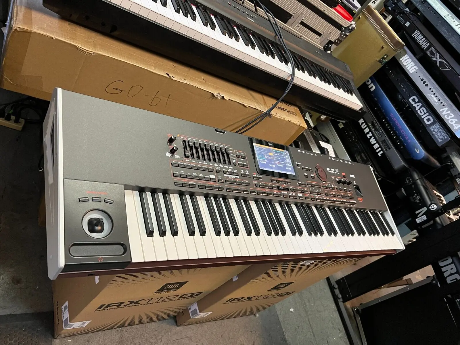 

Летняя скидка 50% Korg PA4X 61-клавишная клавиатура PA4X61 Аранжировщик рабочей станции