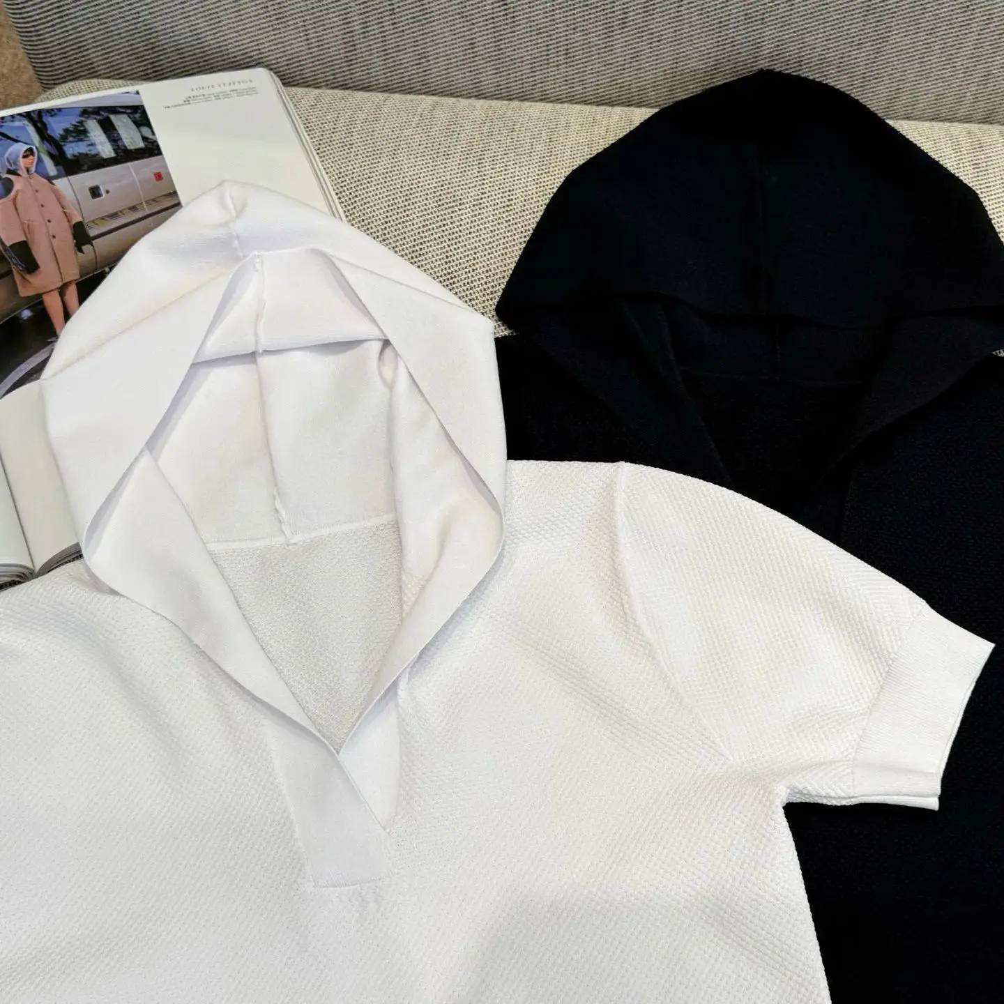 Summer casual women's short sleeved hooded blouse