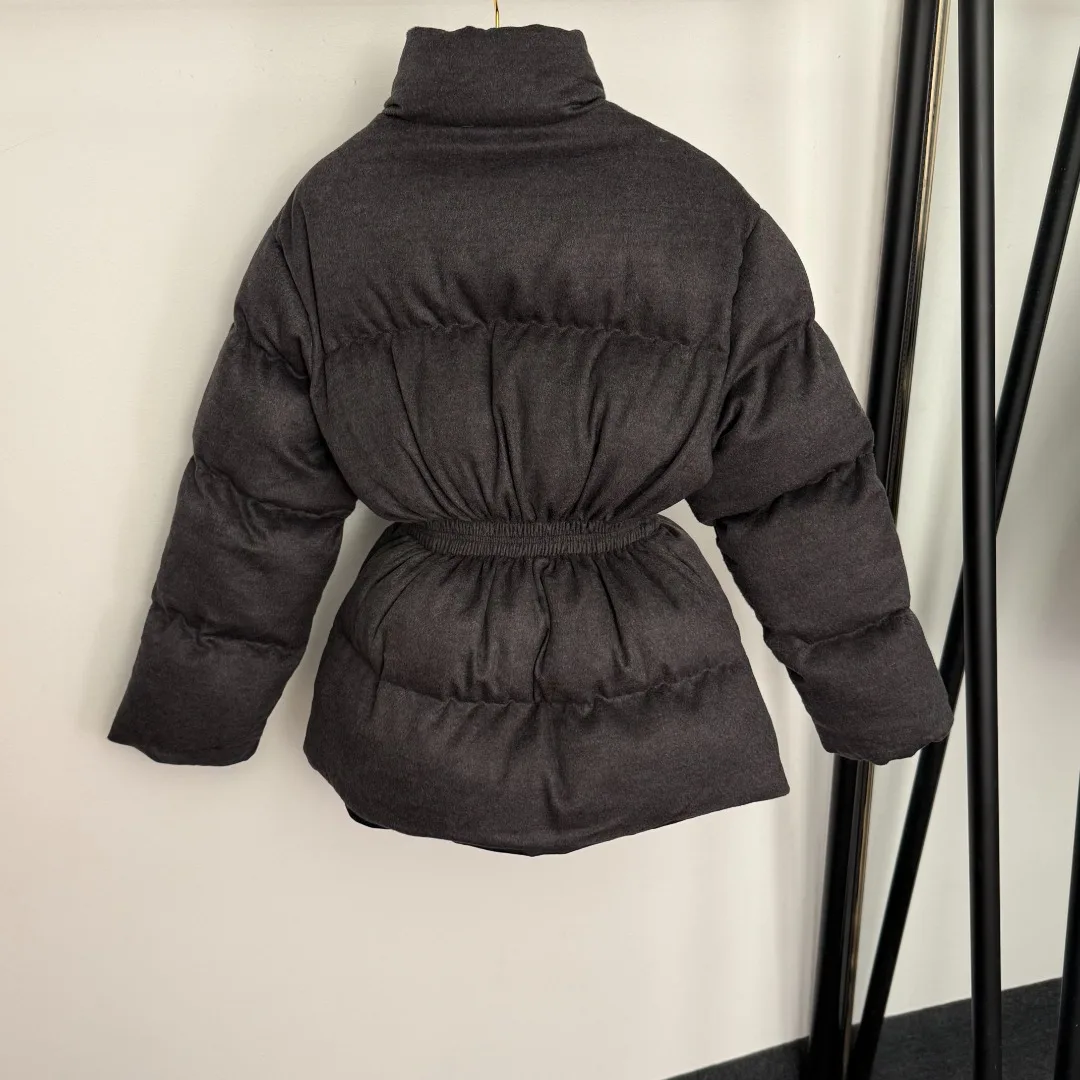 

2025 Early Autumn and New Casual and Simplity Vintage Striped detachable design velvet coat