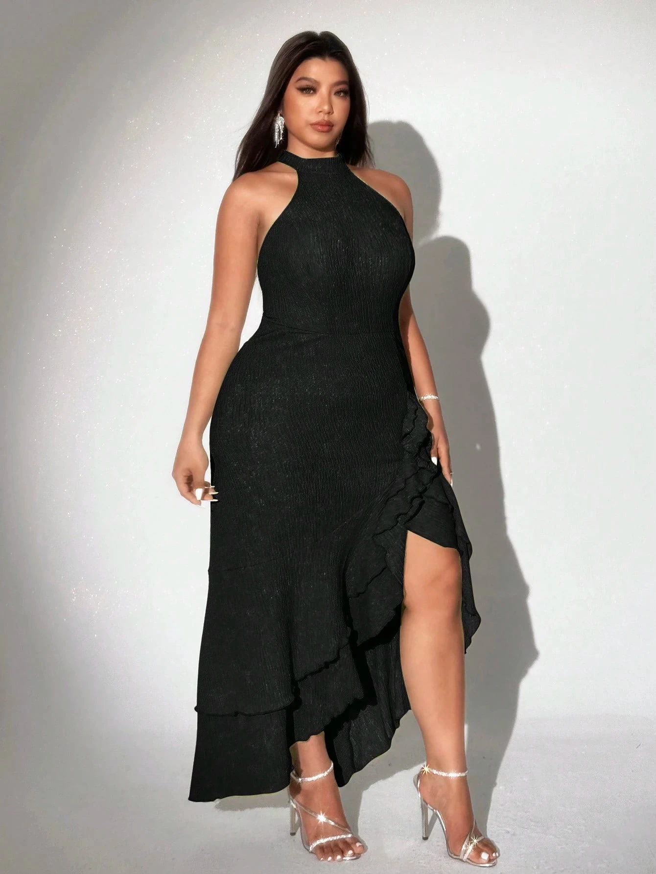 Plus-size knit dress, backless, sleeveless, fitted, stretchy, elegant long dress, suitable as a bridesmaid for weddings, dates o view 3