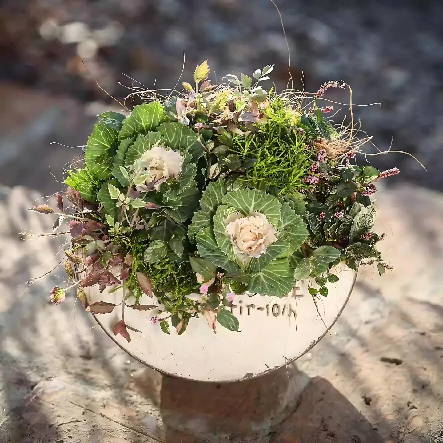 Vintage Half Round Metal Planter With Stand, Rustic Farmhouse Flower Pot, Semi Circle Garden Arrangement Planter