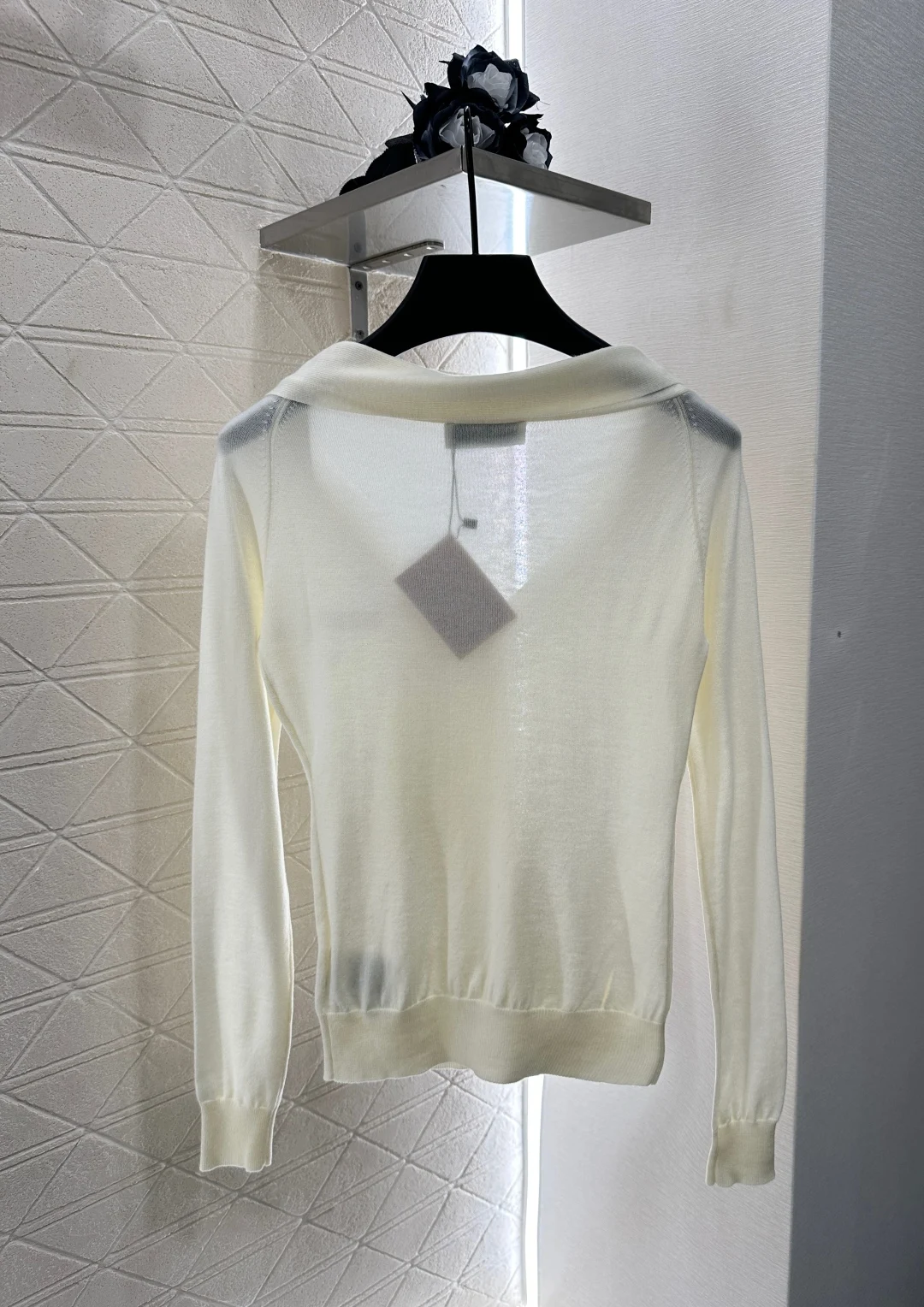 

2025 New Fashion Women's Clothing Letter Embroidery Casual Thin Wool Yarn Lace-up Knitted Top