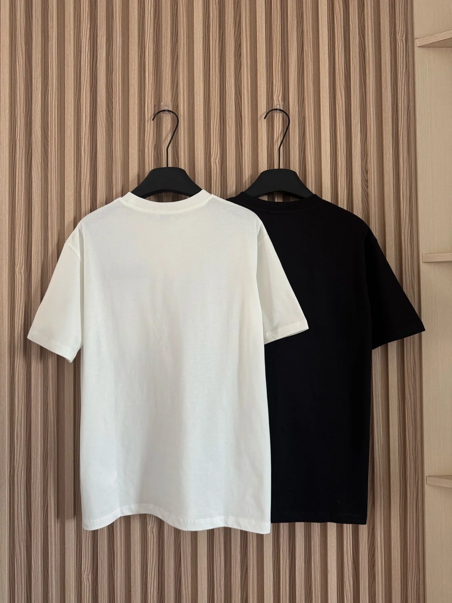 

25 early summer new women's clothing high-end quality pullover round neck loose knit top T-shirt