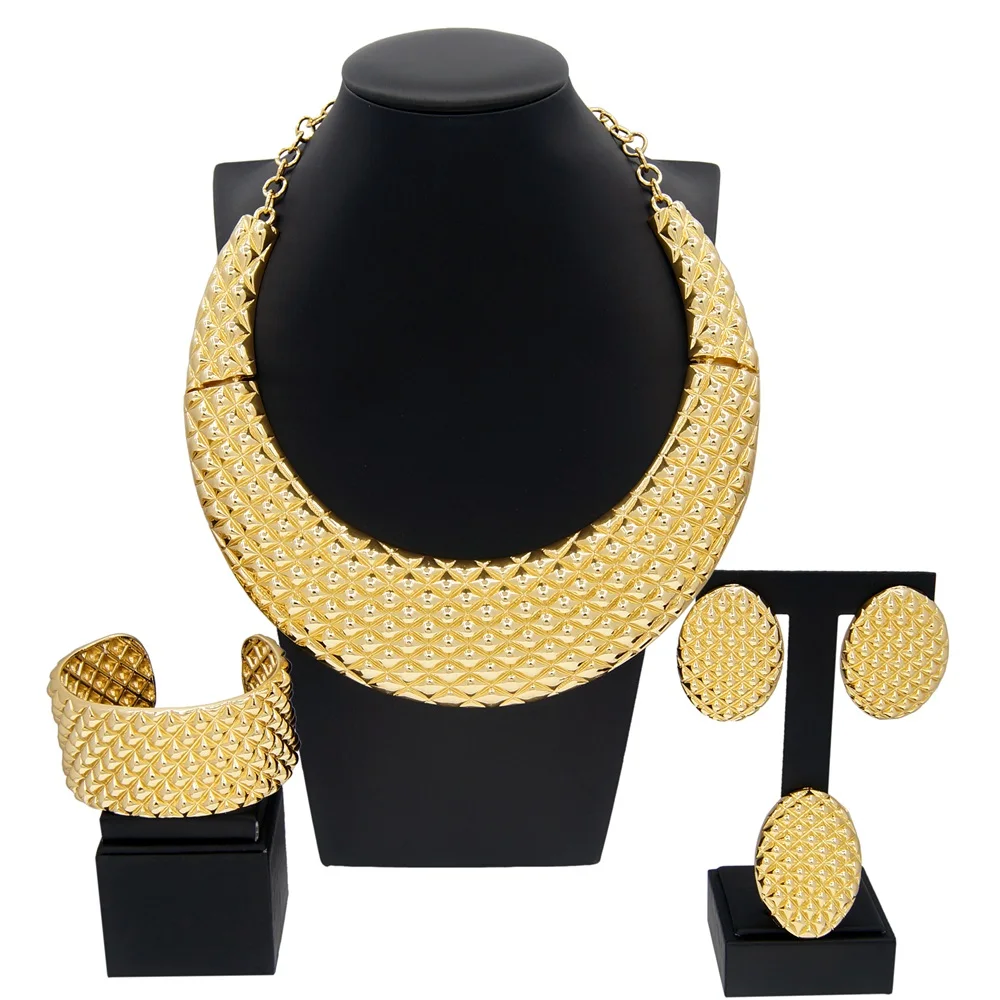 Women Jewelry Set Gold Plated Necklace Round Pendant Simple Earrings Bracelet Banquet Party Gift Free Shipping