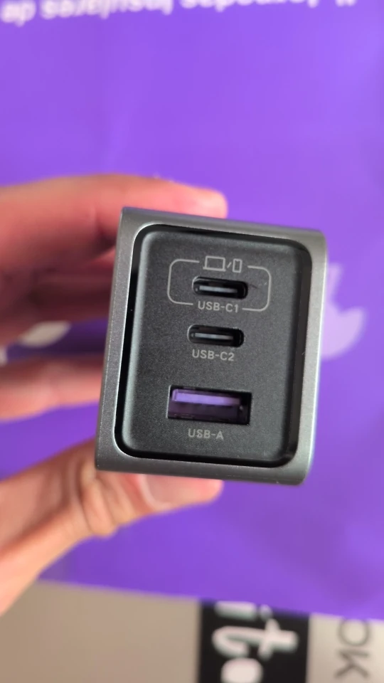 UGREEN Nexode Pro 100W 3-Port GaN Mini Fast Charger 15201 photo review