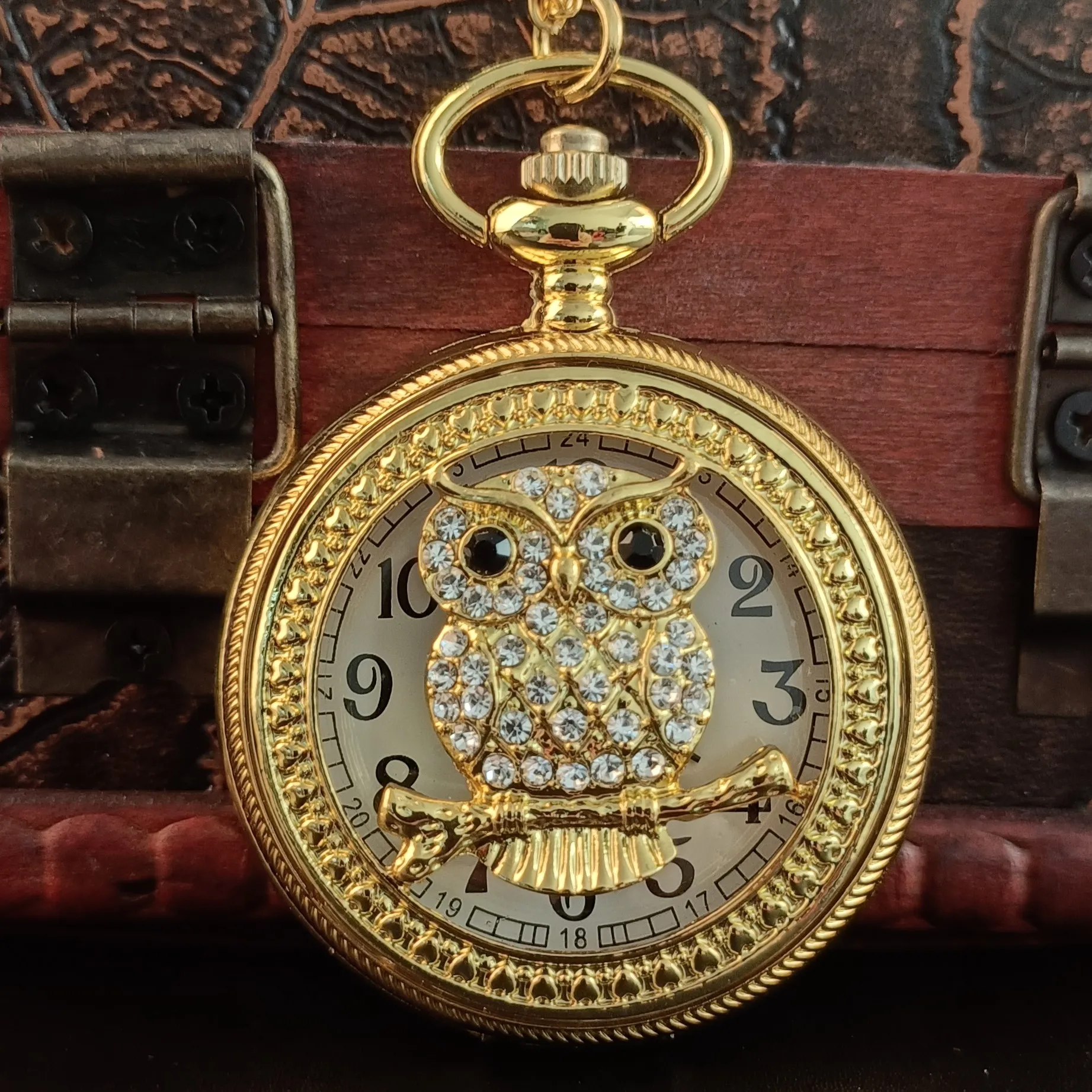 Orologio da tasca di Design scheletro gufo d'oro di lusso personalizzato uomo donna collana Vintage orologio a catena retroid Pocket 3