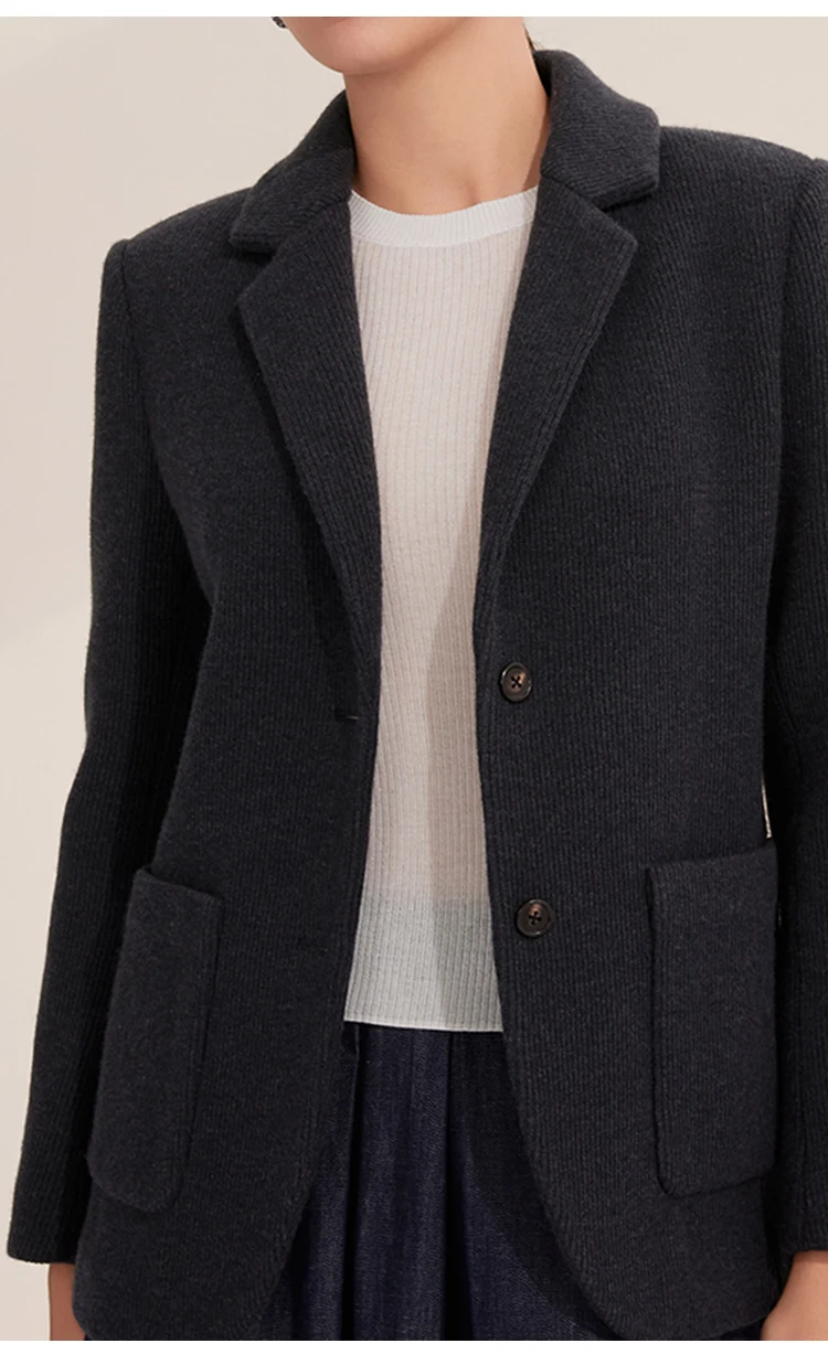 BY4521228 Damen Blazer aus weicher Wolle mit Strickstruktur, Reverskragen, Knopfleiste und Taschendetail, Winter, Büro, Freizeit – Detail 5