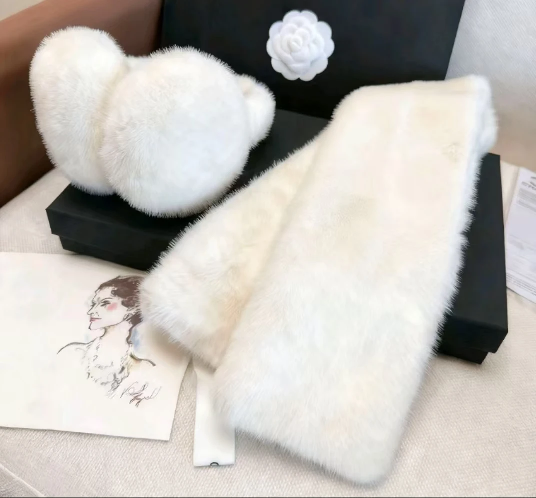 2025 شتاء جديد موضة غير رسمية بلون المرأة الدافئة الكلاسيكية أفخم غطاء للأذنين ووشاح مجموعة Z5 #2