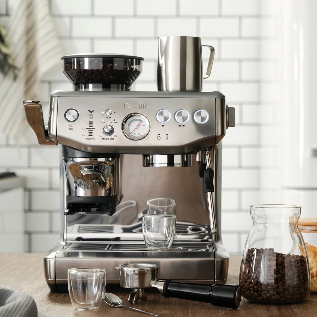 

HOT SALES MESS AND FUSS-FREE BARISTA-QUALITY COFFEE WITH THE BREVILLE EXPRESS IMPRESS COFFEE MACHINE