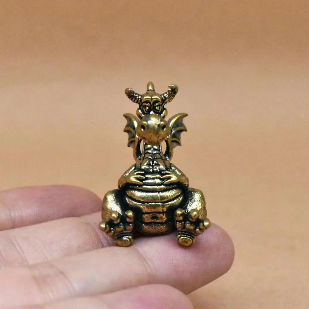 

Pure Copper Flying Dragon Statue Vintage Brass Figurines Desktop Feng Shui Ornament Miniatures Antique Tea Pet Crafts Gifts