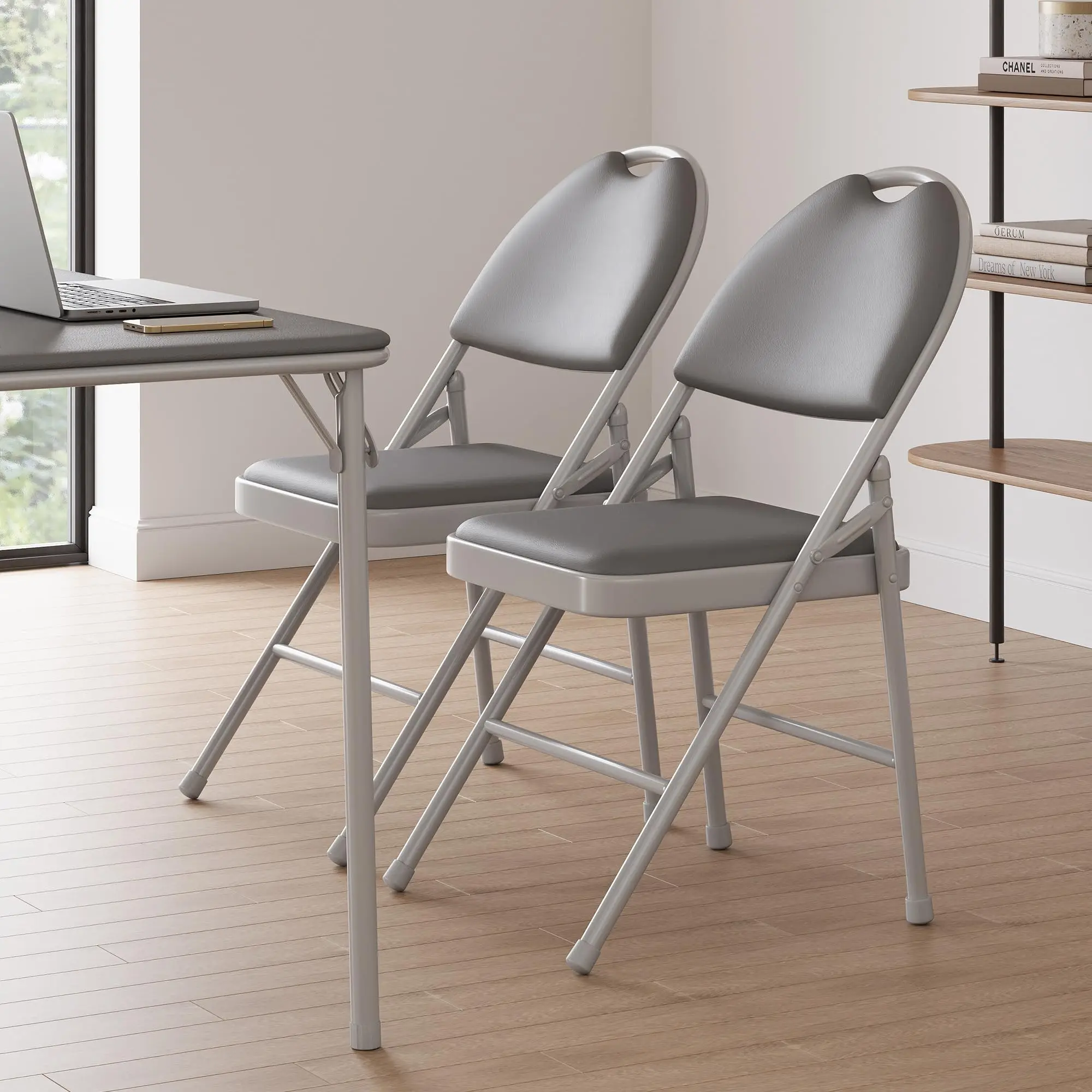 Chaises pliantes 4 pièces, chaise de camping avec dossier rembourré, chaise pliante en cuir PU, stable et facile à ranger, chaise pliante pour l'intérieur et l'extérieur