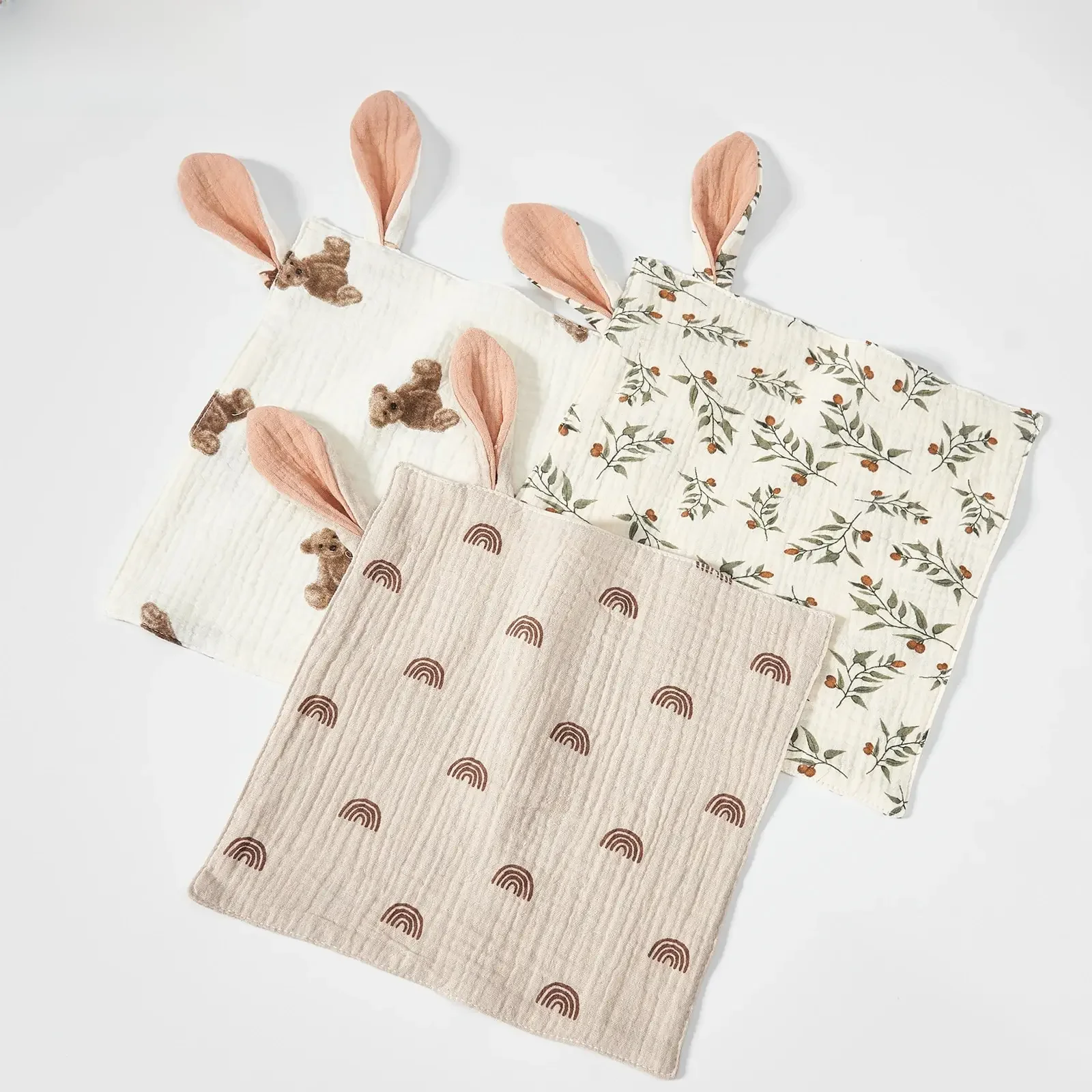 Serviettes de salive pour bébé, en mousseline imprimée de dessin animé, lingettes pour le visage, bavoir pour nouveau-né, mouchoir pour enfants en bas âge, gant de toilette doux, tissu pour rots