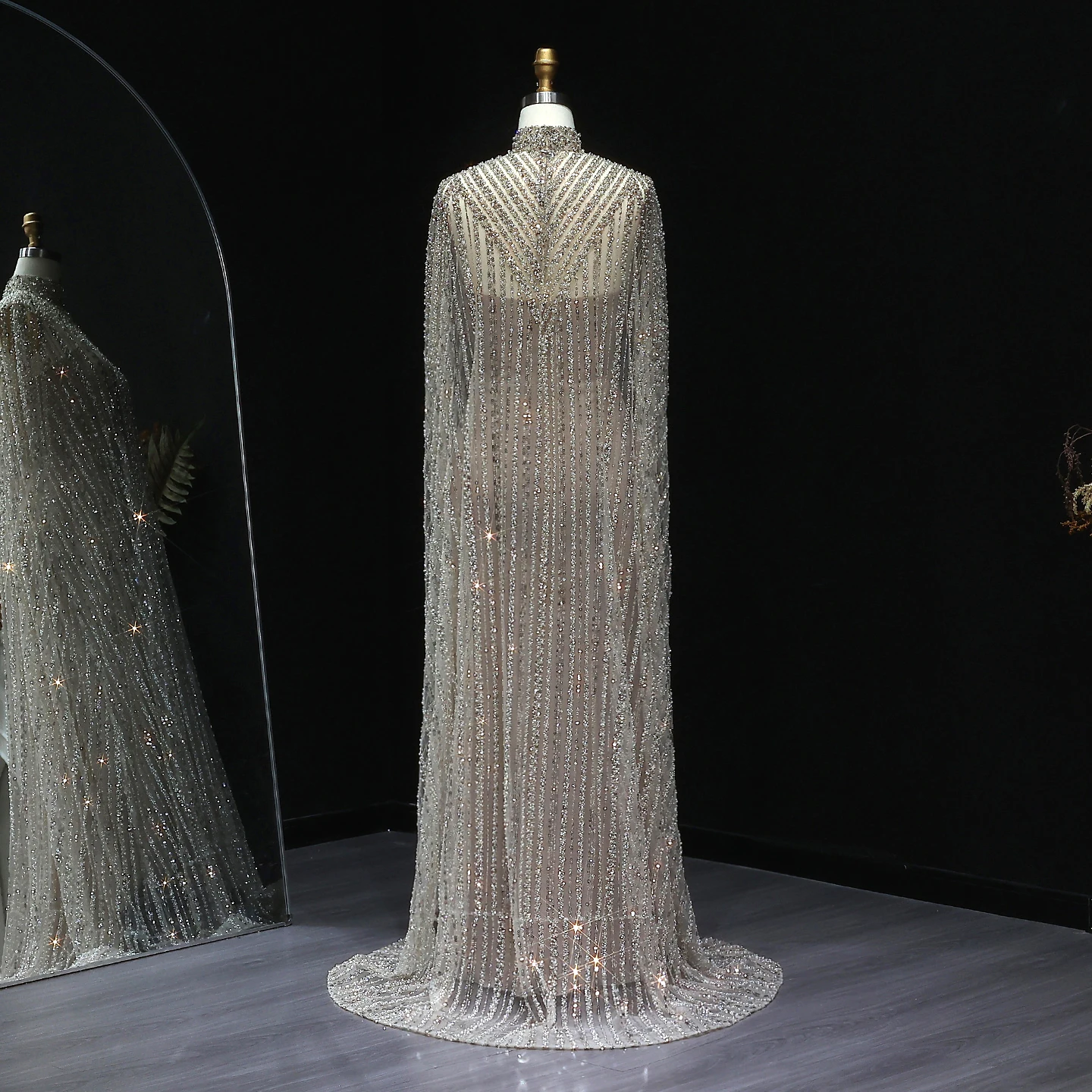 Sharon Said Glamouröser Dubai-Kaftan Abaya Abendkleid 2026 Elegante Hochzeits- und Festliche Party-Robe mit Cape SS691 Maßanfertigung – Detail 10
