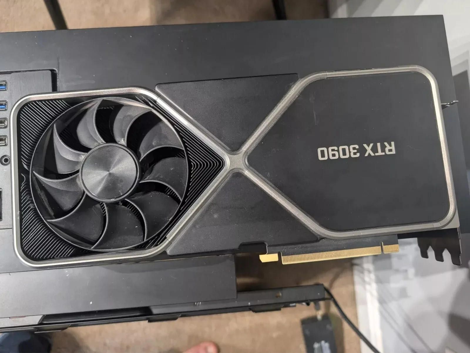 Używany NVIDIA GeForce RTX 3090 założycieli edycja 24GB GDDR6 karta graficzna GPU