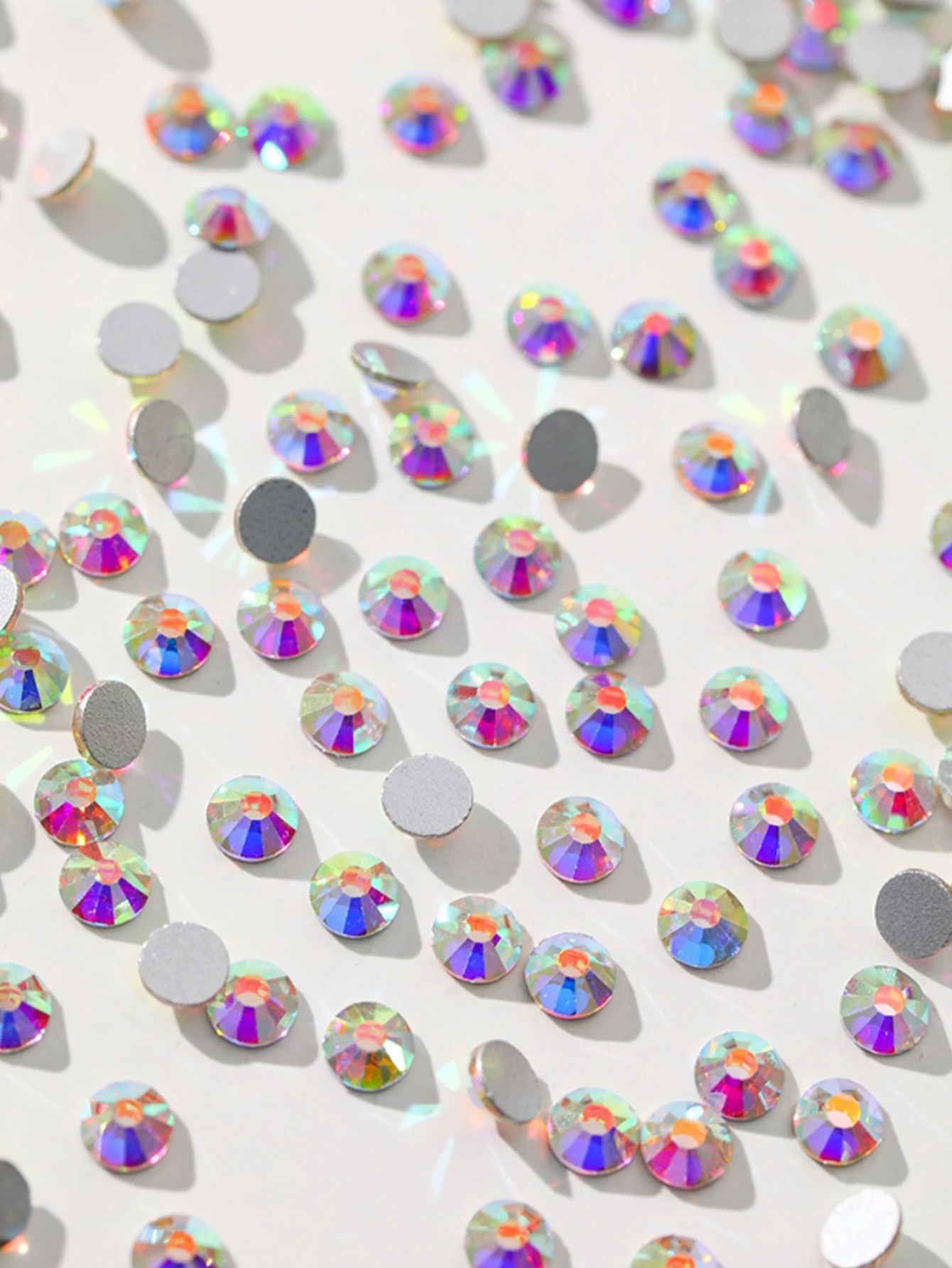 Adornos de uñas de circonita redondos, coloridos y brillantes, de varios tamaños, aproximadamente 1440 piezas por paquete, cristal con incrustaciones de diamantes de vidrio para manualidades.