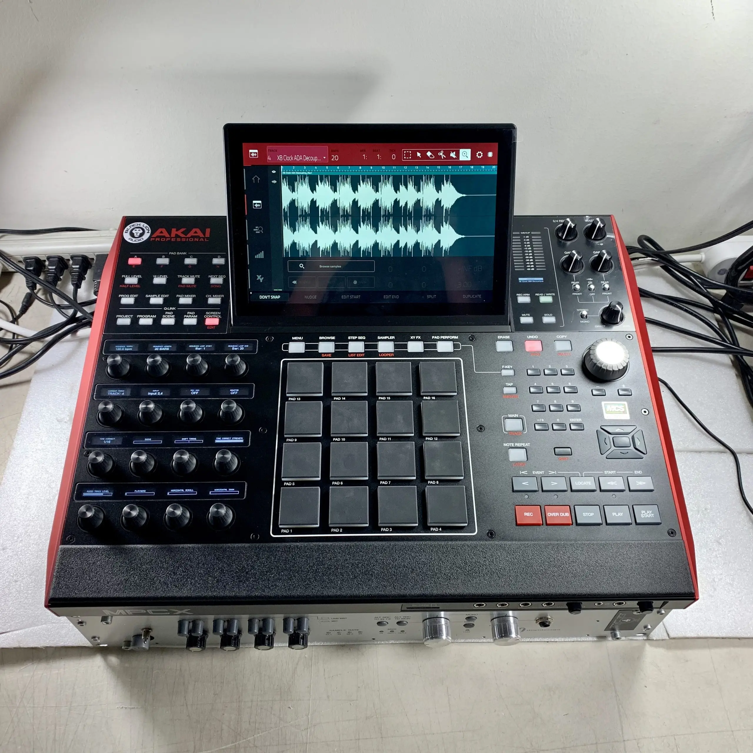 

NEW QUALITY SALES AKAI Professional MPC X – Standalone Drum Machine