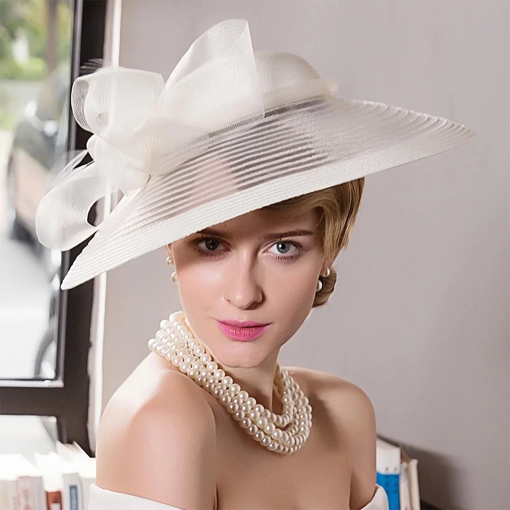Eleganckie Kentucky spotkanie przy herbacie fascynatory białe wesela kapelusz damski kapelusze z szerokim rondem Fedora sukienka do kościoła Derby kapelusze — zdjęcie 2
