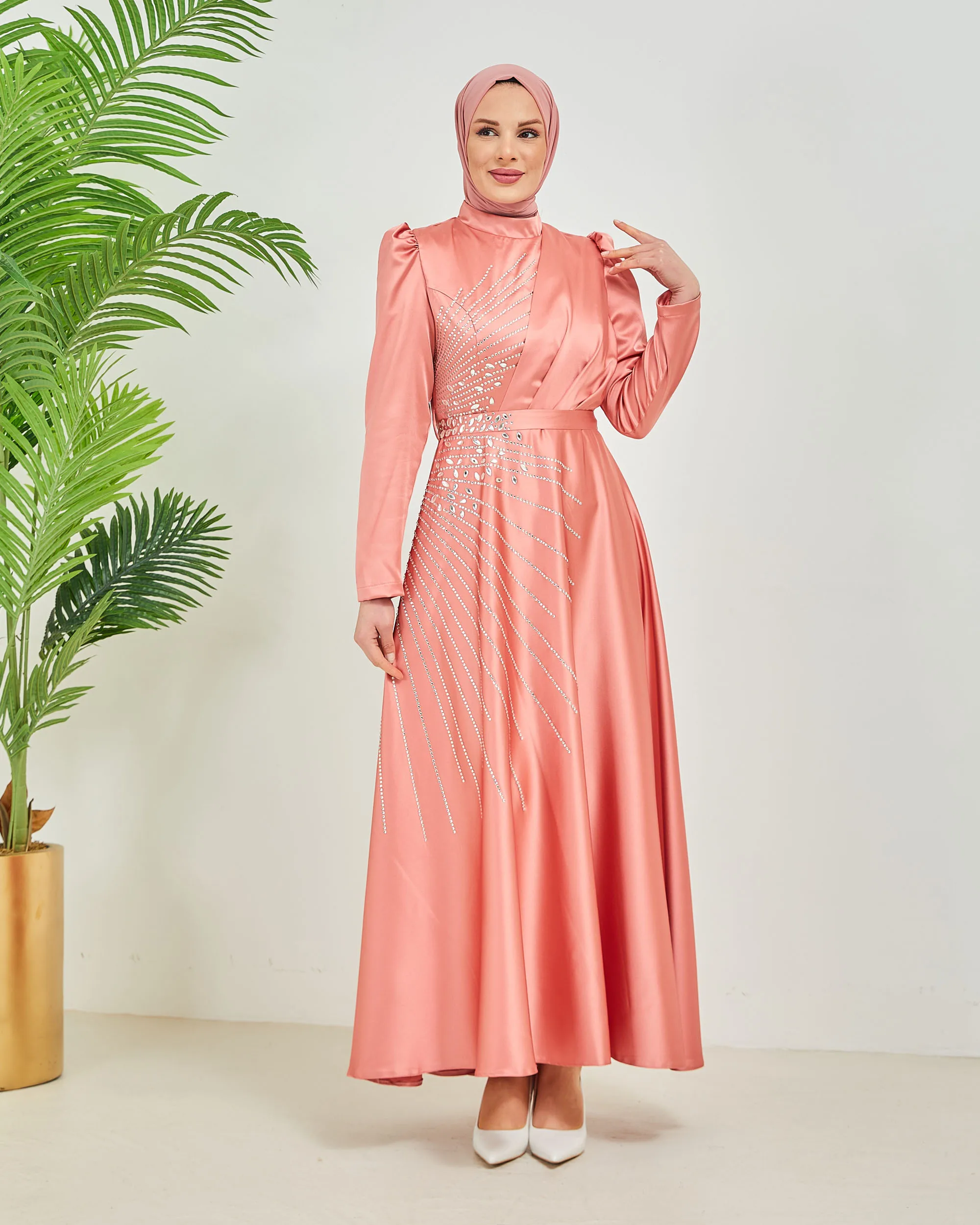 Muslim Fashion Islamic Clothing Evening Dress Women O-neck Long Sleeve Embroidery Print