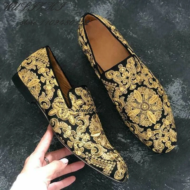 Yellow Totem Embroidered Gold Silk Sneaker Men Round Flat Soles Casual Sports Loafers Spring Party Oxfords Elegant Mules Wedding