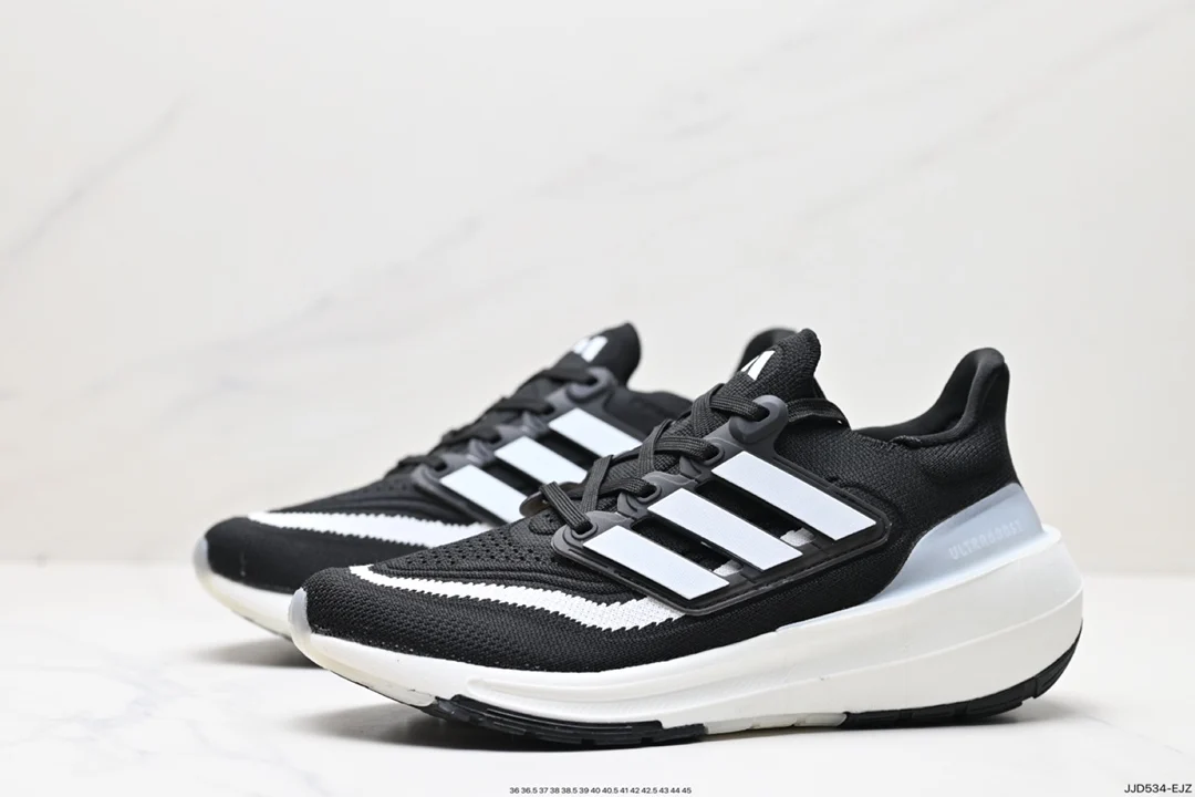 أفضل حذاء رياضي للجري: Adidas Ultraboost Light – تقييم شامل من مستخدم حقيقي