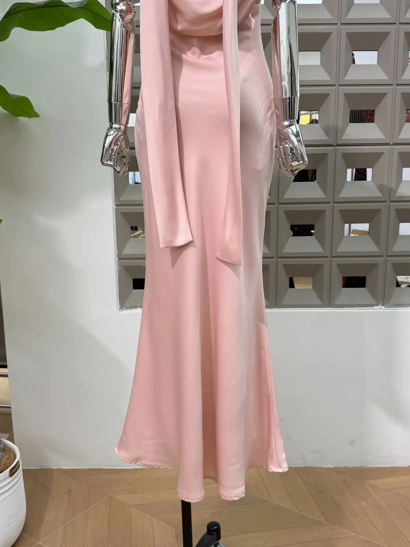 جديد الخريف الشتاء مخصص أنيق أنيق سليم صالح المرأة فستان طويل الخامس الرقبة الشريط عالية الخصر حفلة عيد الميلاد الكرة مساء تصميم