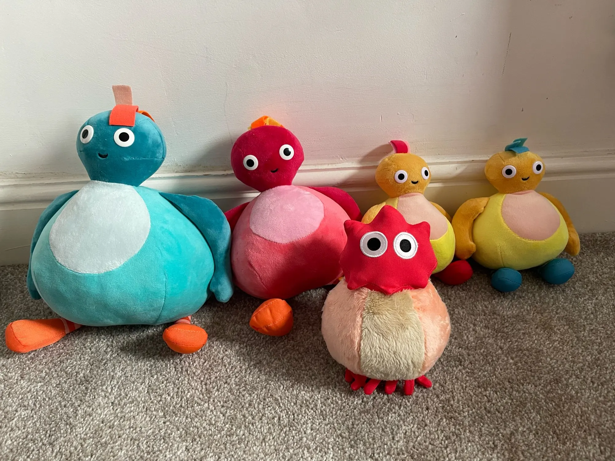 5pcs New Twirlywoos Chickedy Chick Peekaboo Plush Toy Stuffed Doll Best Birthday Present For Children photo review