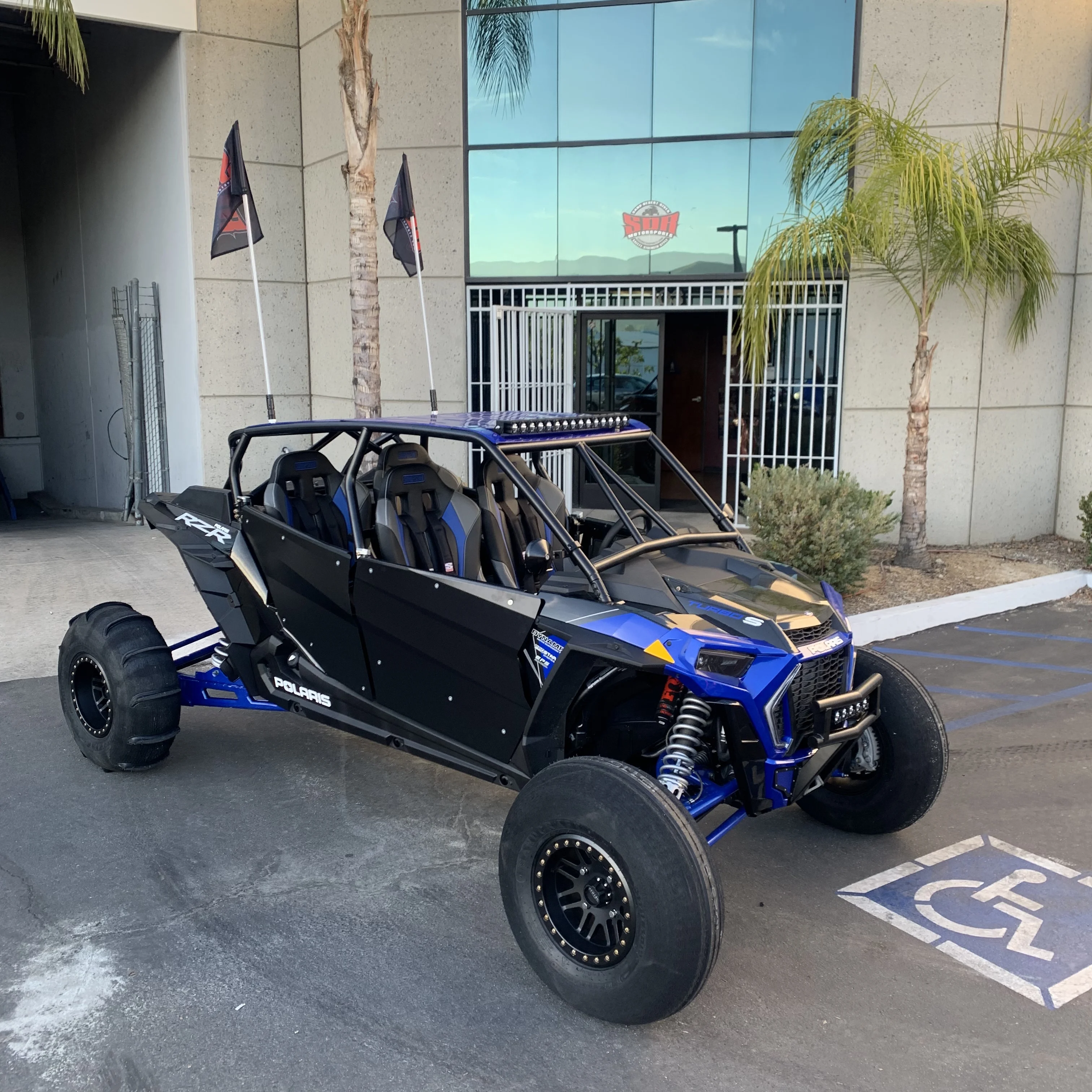 

Polaris RZR XP 1000 Turbo, 4 двери, 2022 г., В НАЛИЧИИ