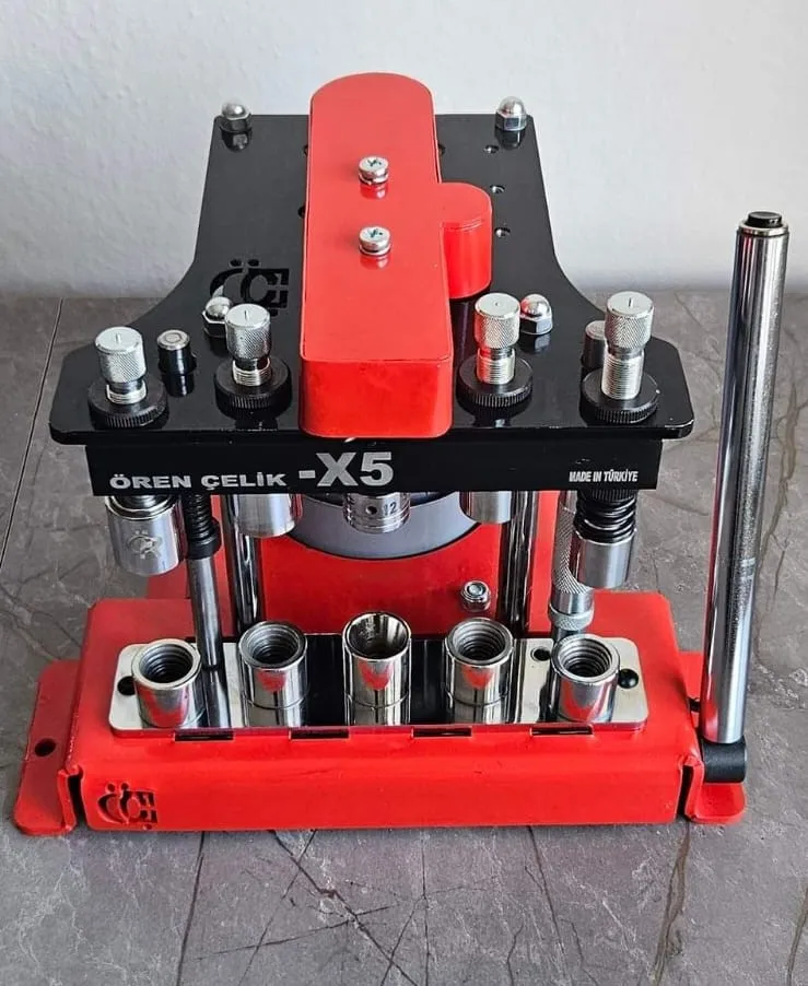 Motorized Shotshell Roll Crimping ( Included Metal Crimpers) 5 stations